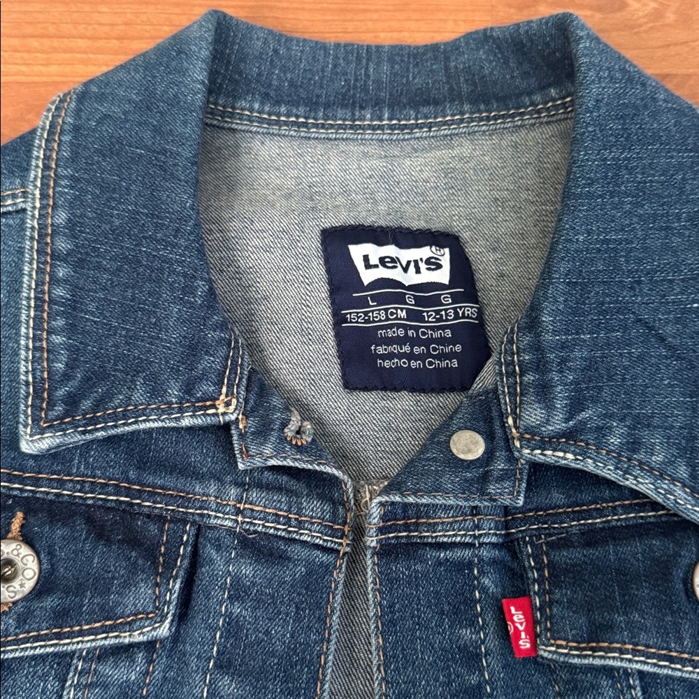LEVIS denim vest - Picture 2 of 5